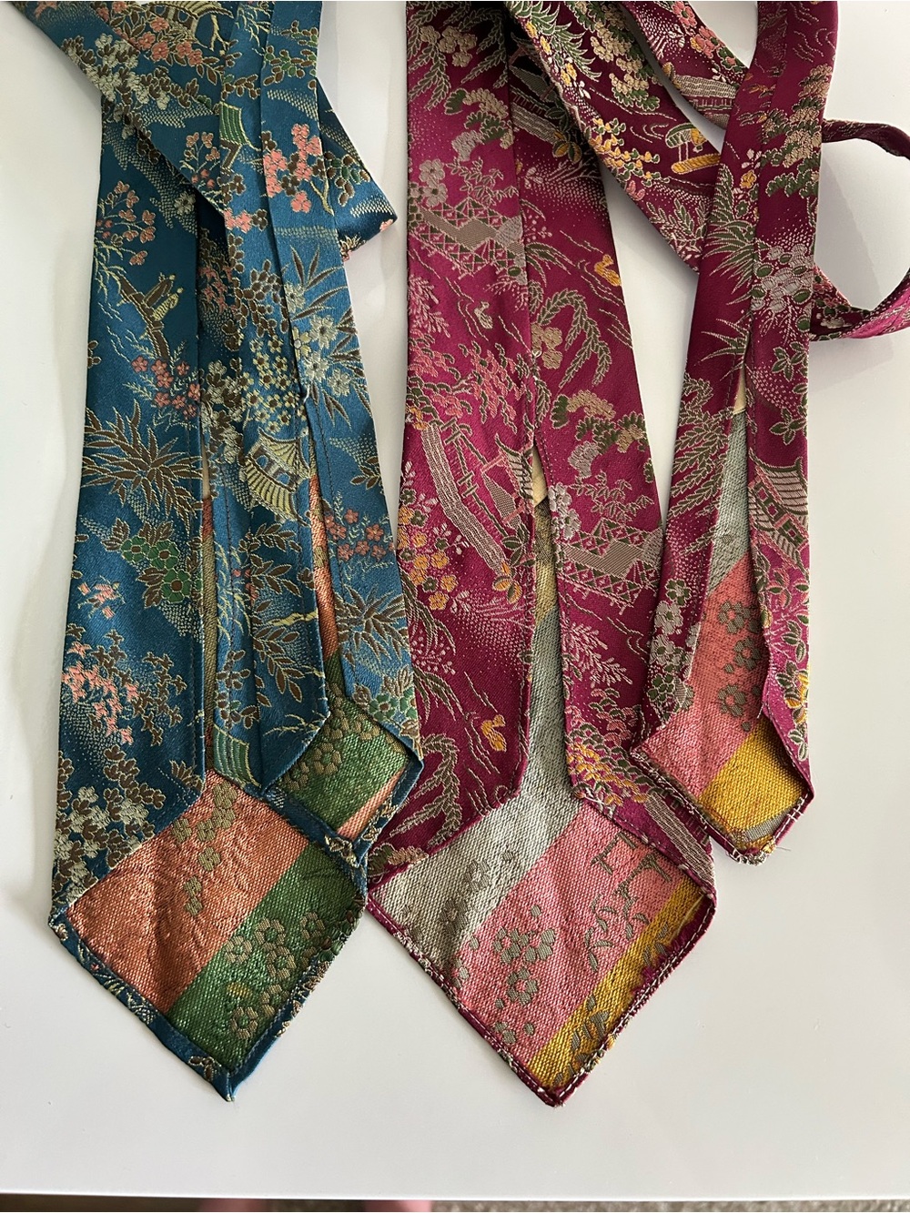 Vintage Japanese Ties - Lot of Two - Picture 3 of 3